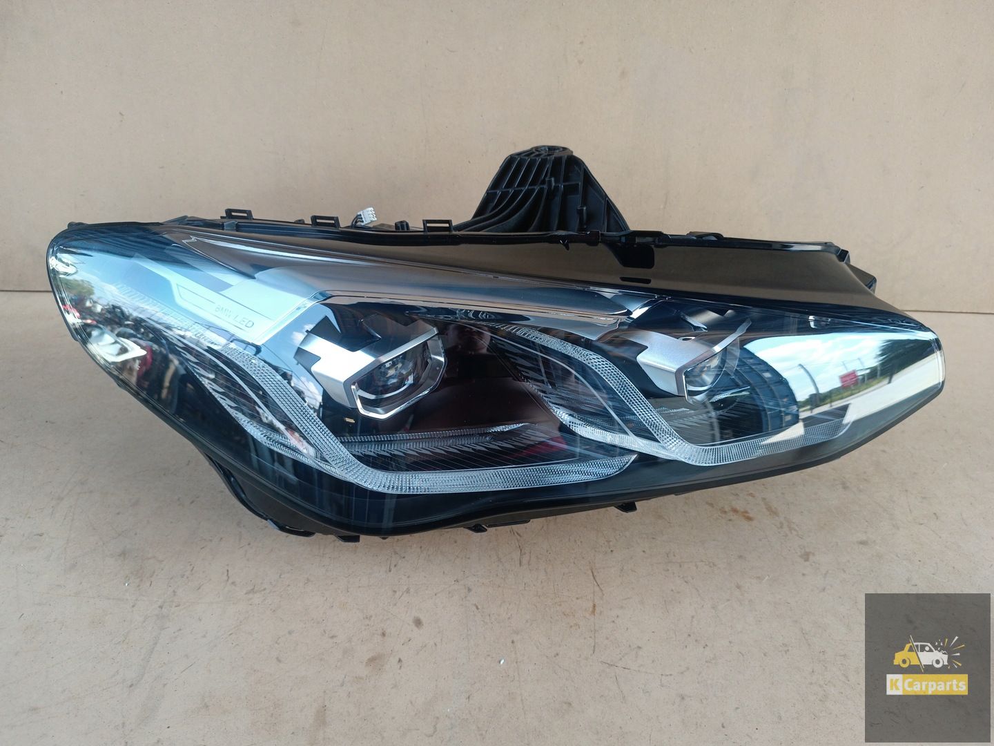 5A42248, BMW U06 Full led rechts