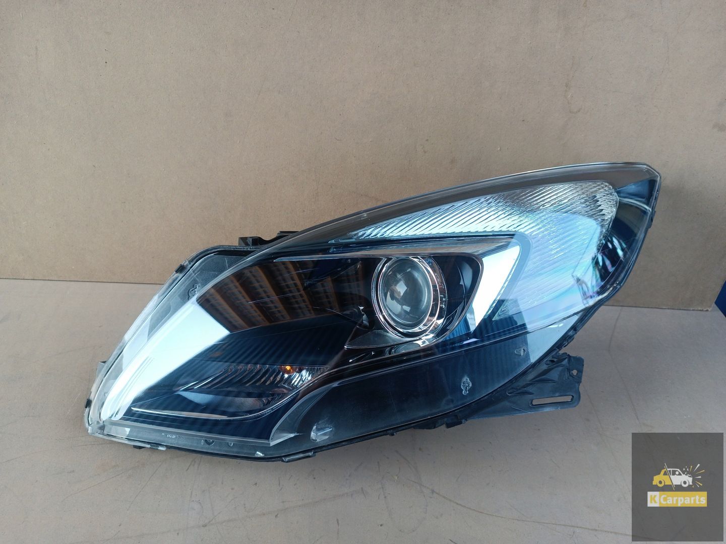 39009021, Opel Zafira C Lampglas links