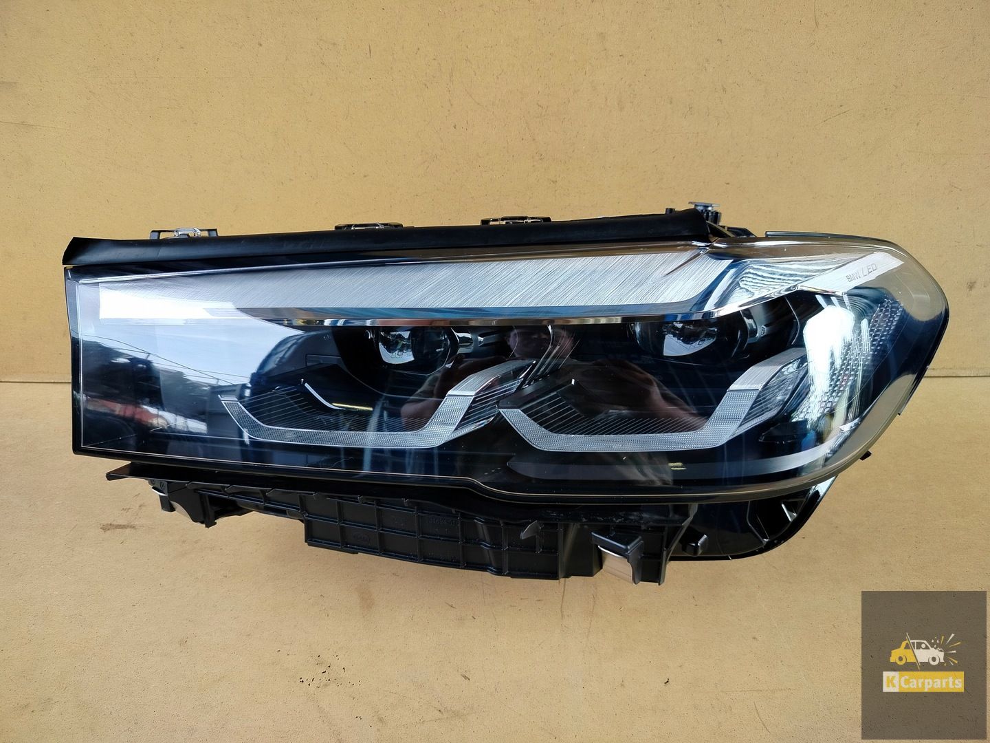 5A26FA3, BMW G30 Lift LED-lamp links