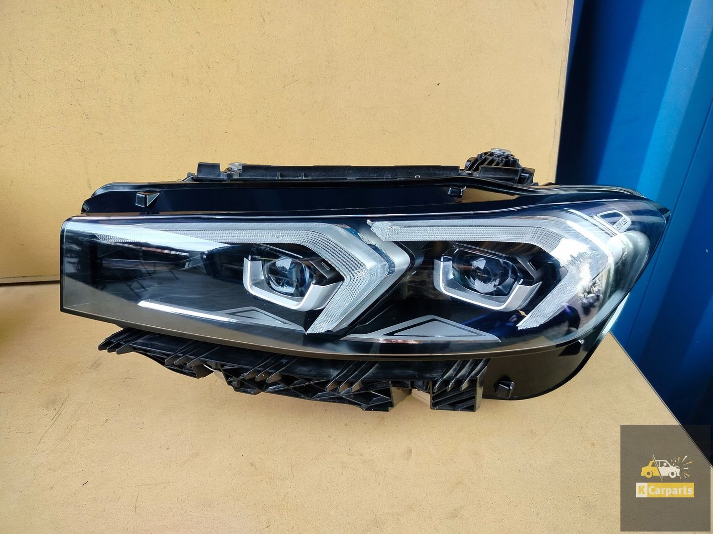 5A1A351, BMW G20 Lift Full Led Silver Left Lamp