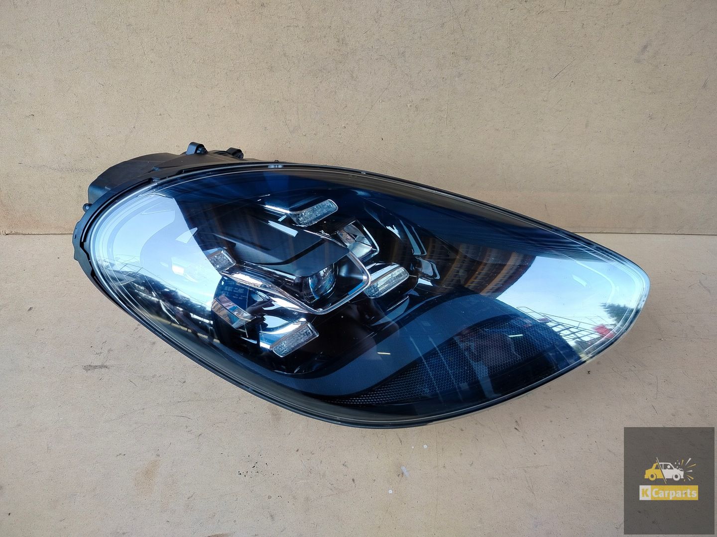 971.941.032.F, Porsche Panamera II 971 Zwart GTS Volledig Ledlamp rechts Perfect