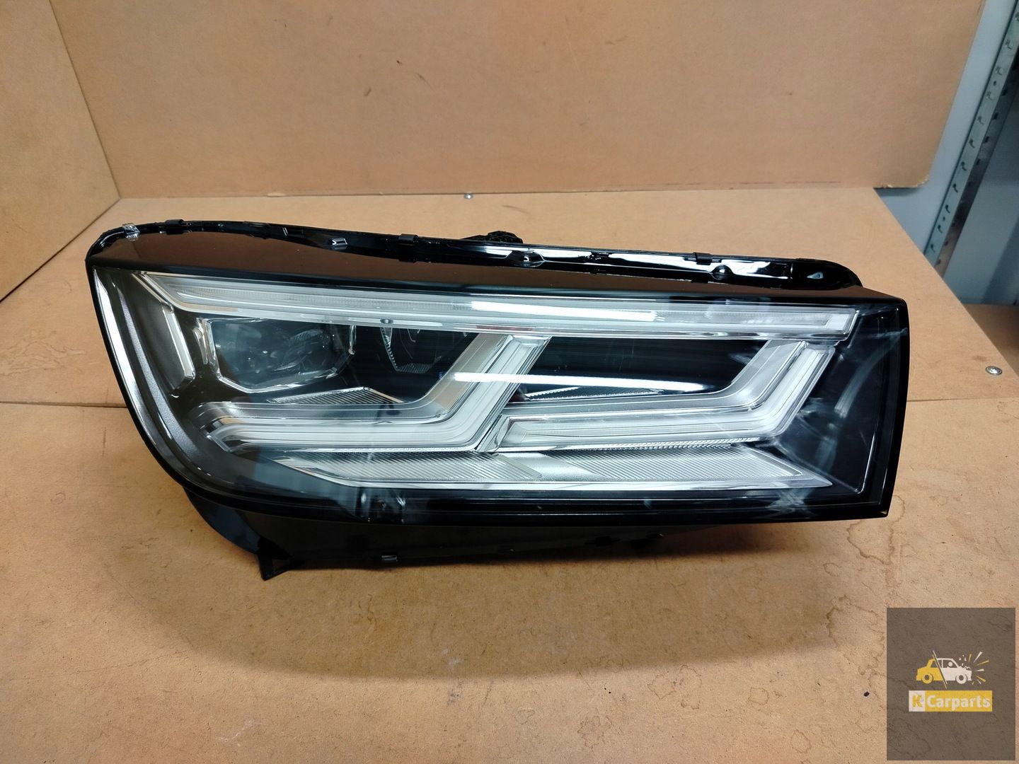 80A.941.036, Audi Q5 II 80A Matrix rechterlamp