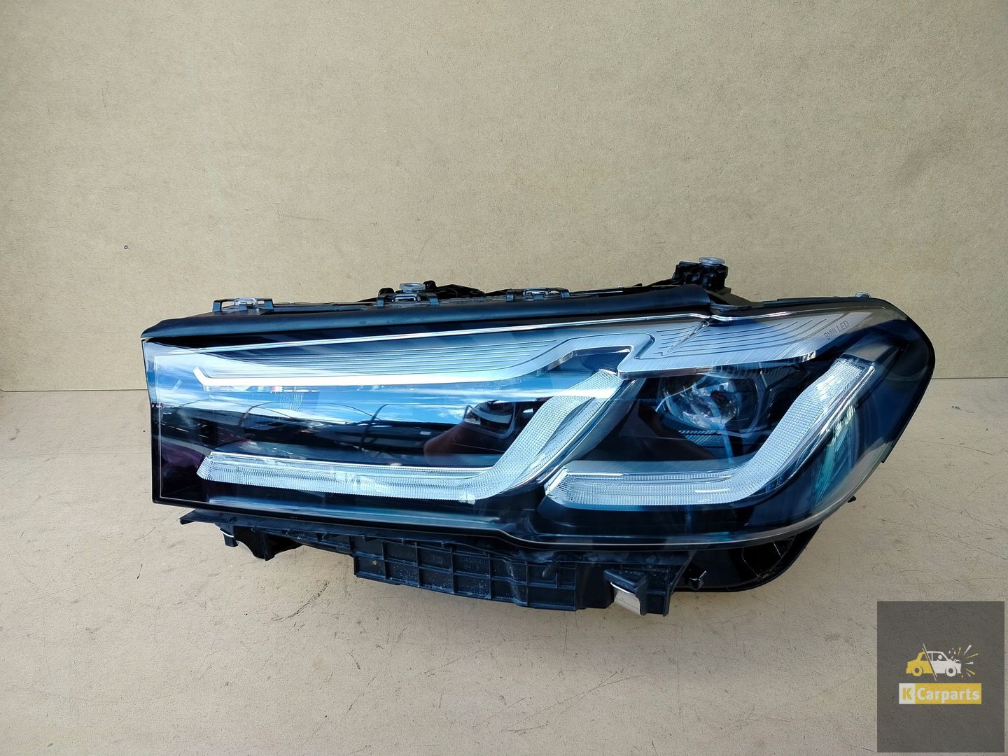 9850581, BMW G30 Lift Full Led Adaptive linkerlamp