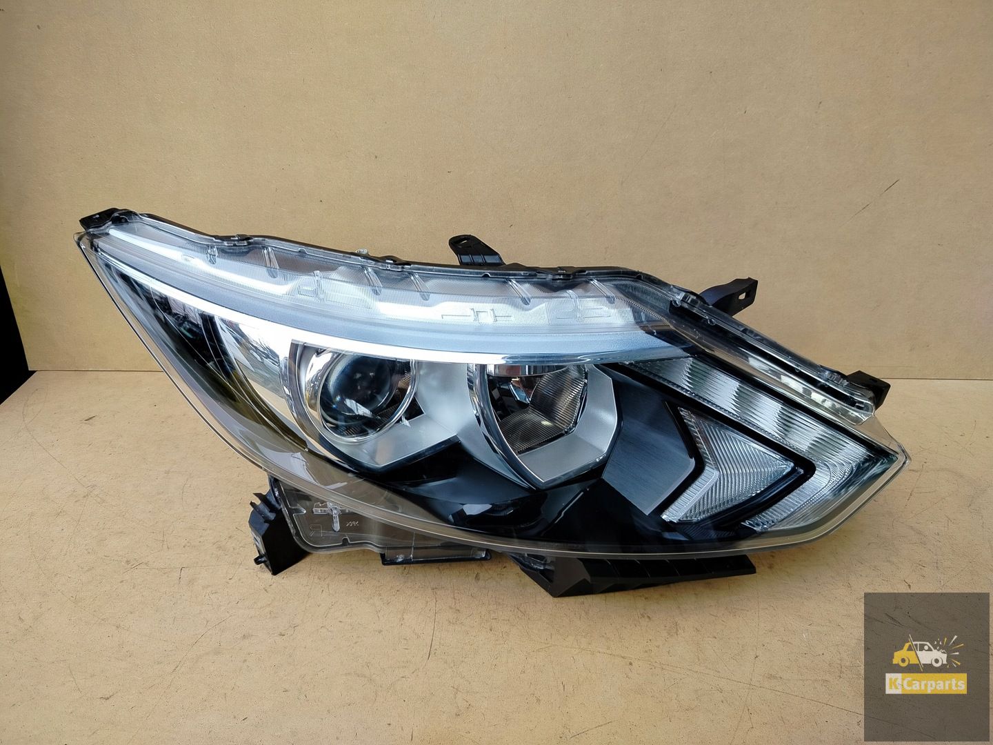 100-18013, Nissan Qashqai J11 II LED lens rechts