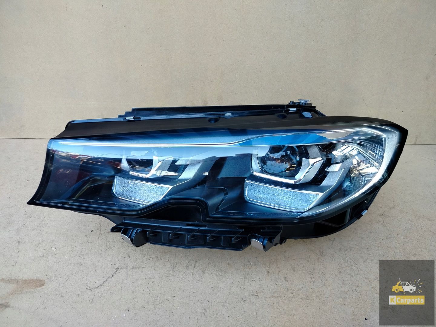 5A1DB37, BMW G20 LED left lamp Ideal