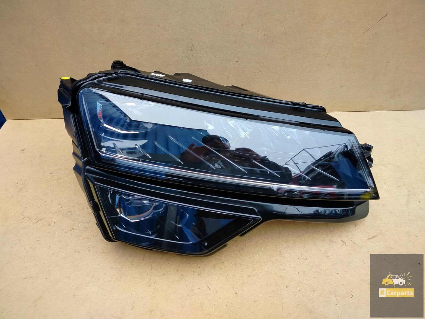 57B.941.016.D, Skoda Karoq Full LED lamp right
