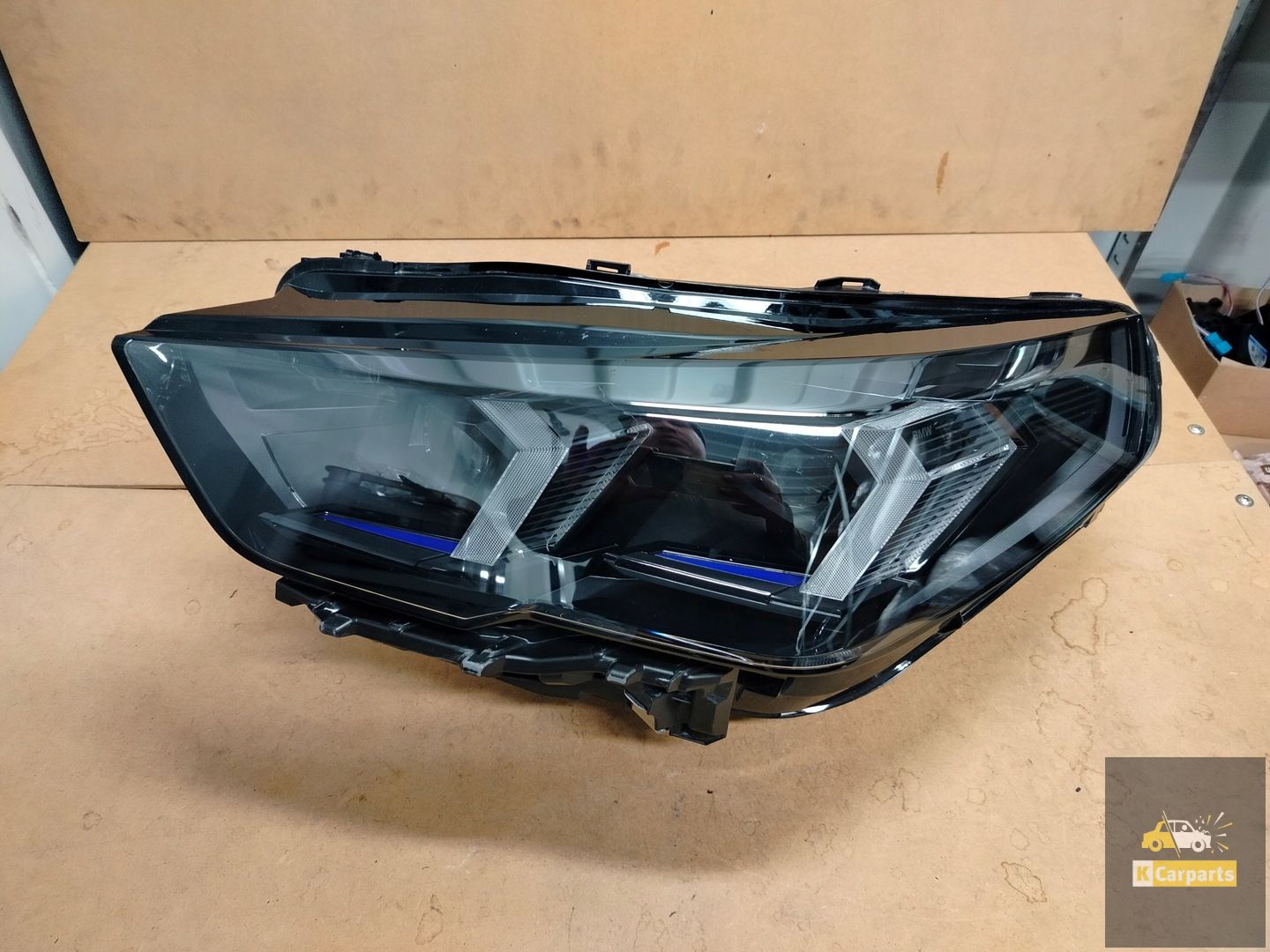 5A77EC7, BMW X2 II U10 Lampe d'ombre LED complète gauche idéale