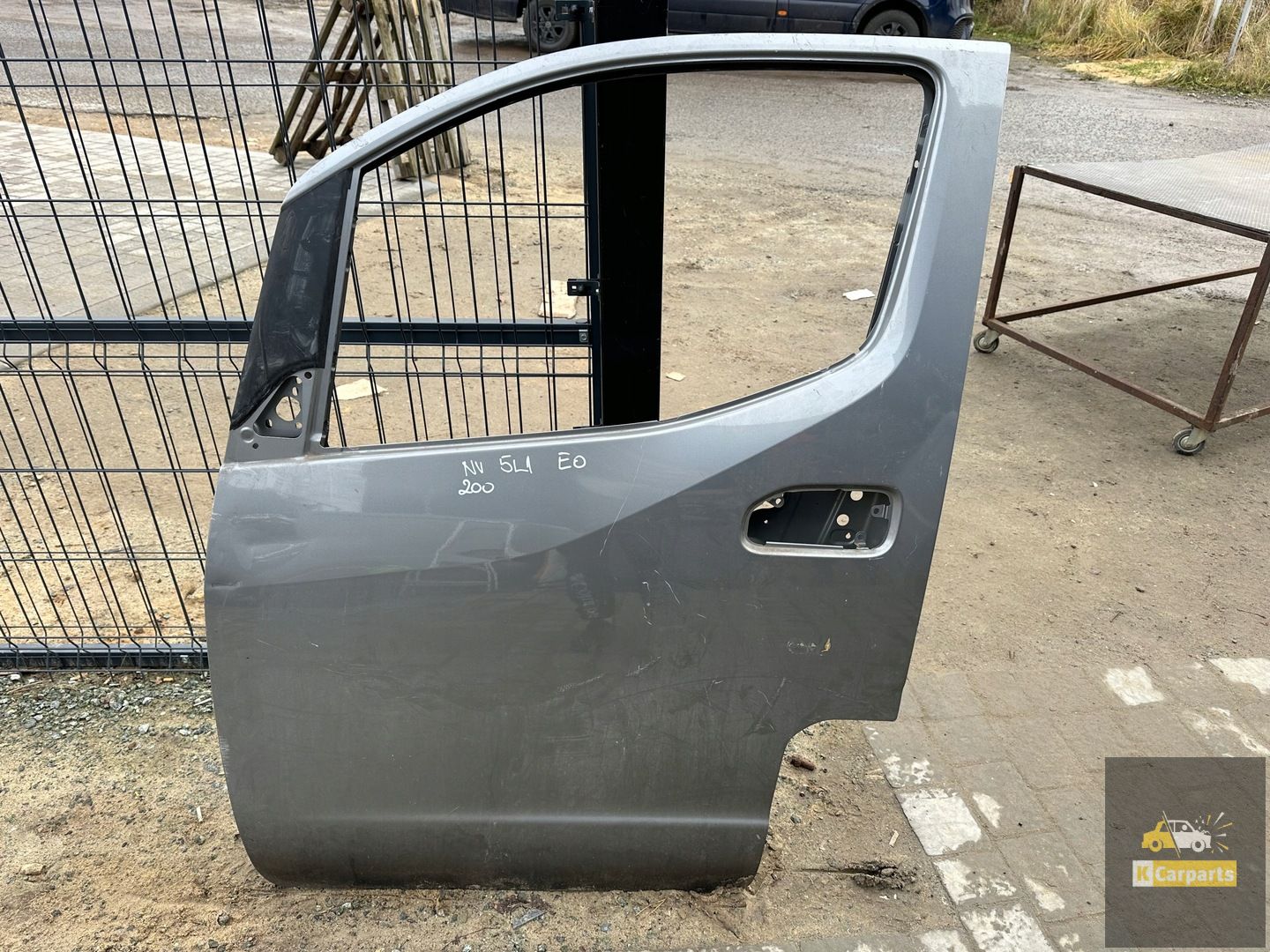 NV200, NV200 voordeur links