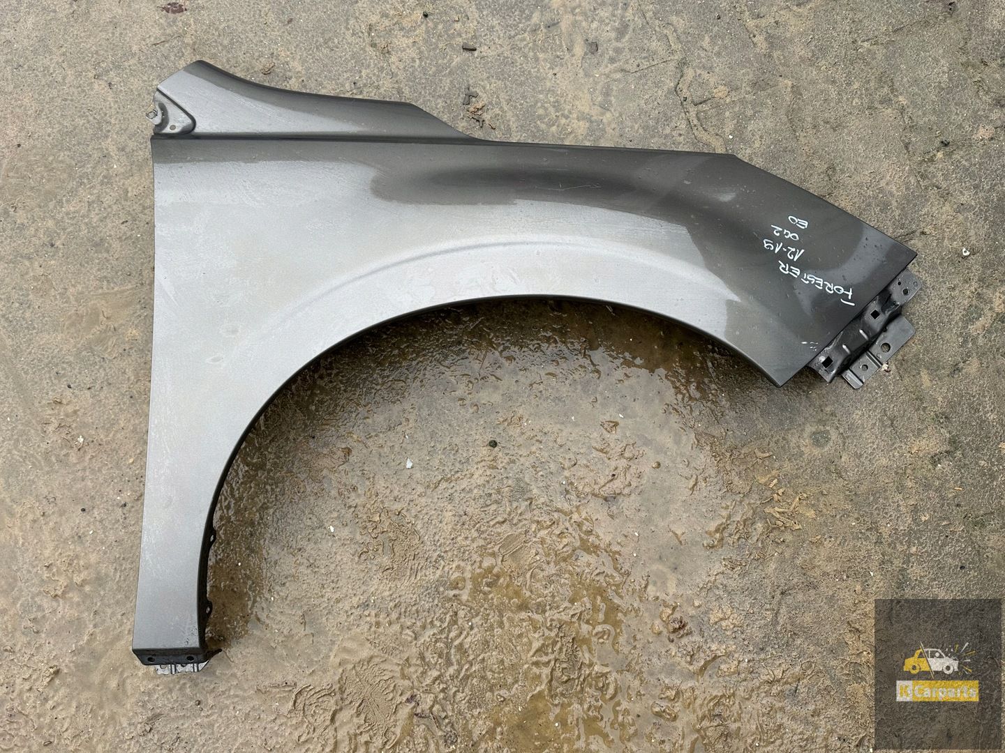 Subaru Forester IV 13-18 right front wing