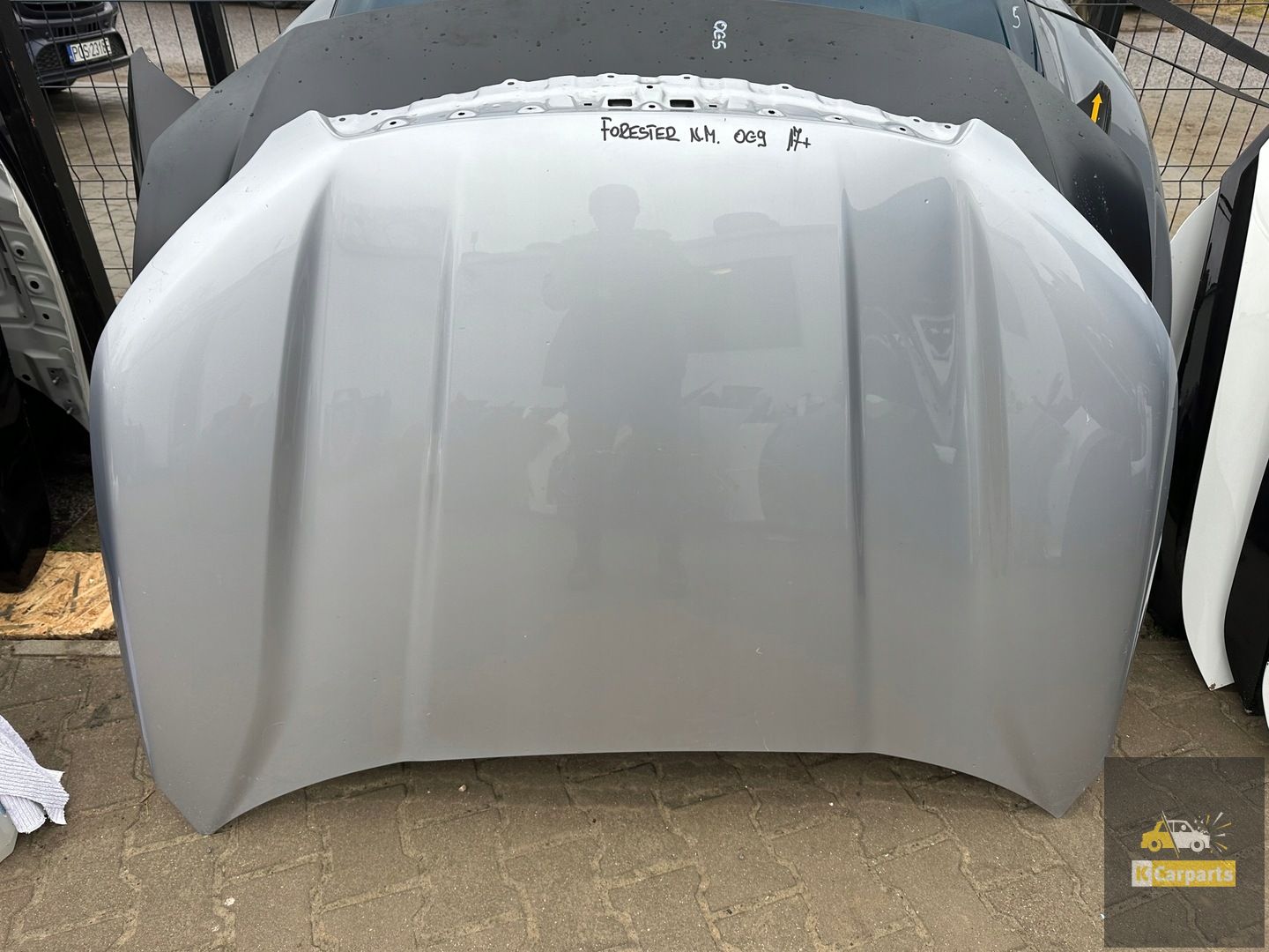 Subaru Forester V 18- hood