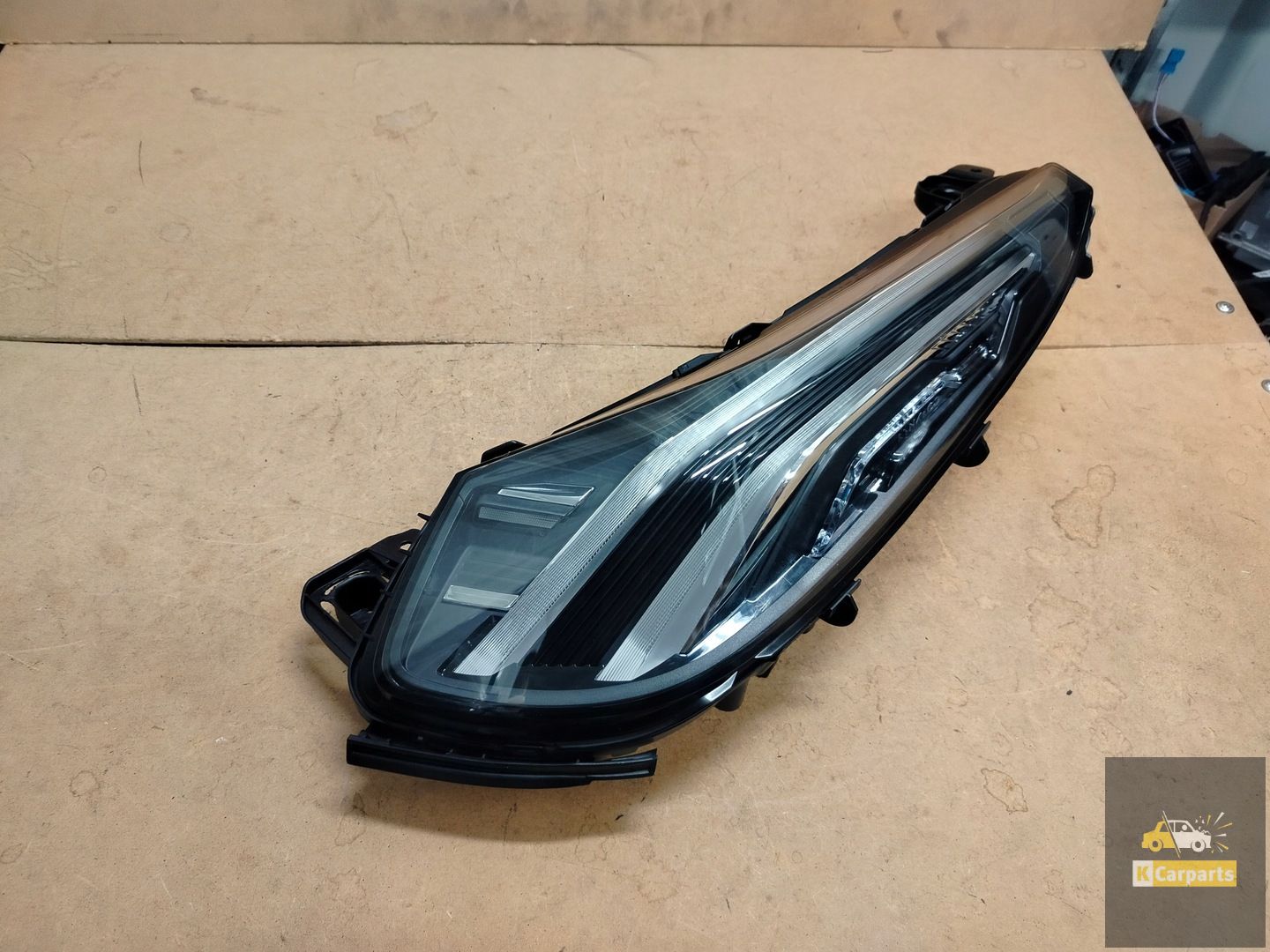 8883628734, Linkerlicht Lynk & Co 01 LED DRL