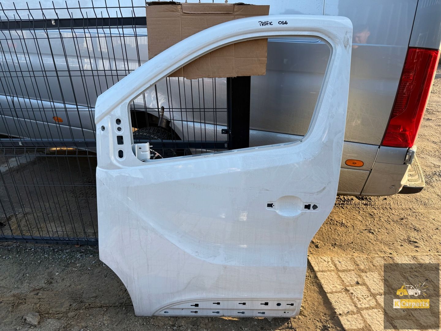 Trafic III IV Vivaro B Talento Primastar voordeur links