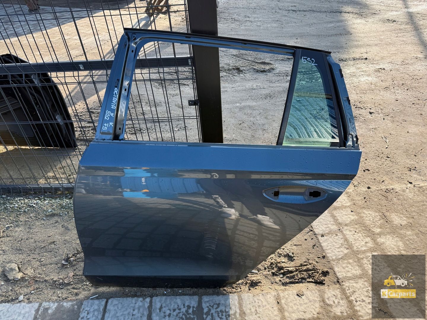 Skoda Ocavia IV Kombi linke hintere Tür