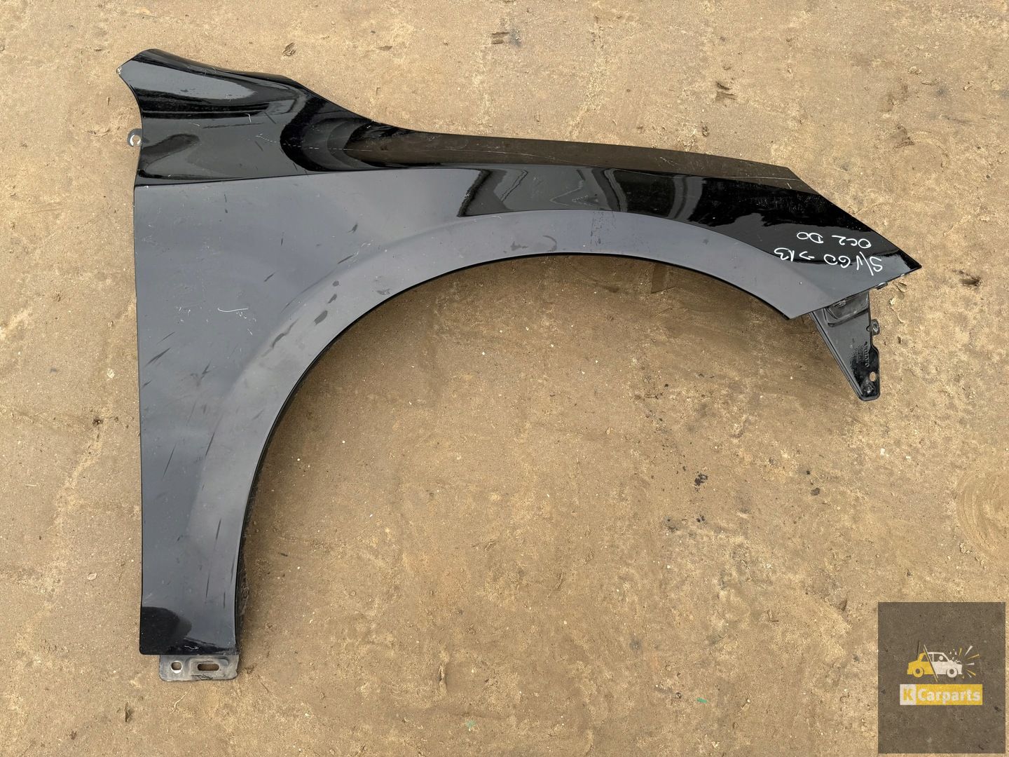 Volvo S60 V60 II 10-13 rechter Kotflügel vorne