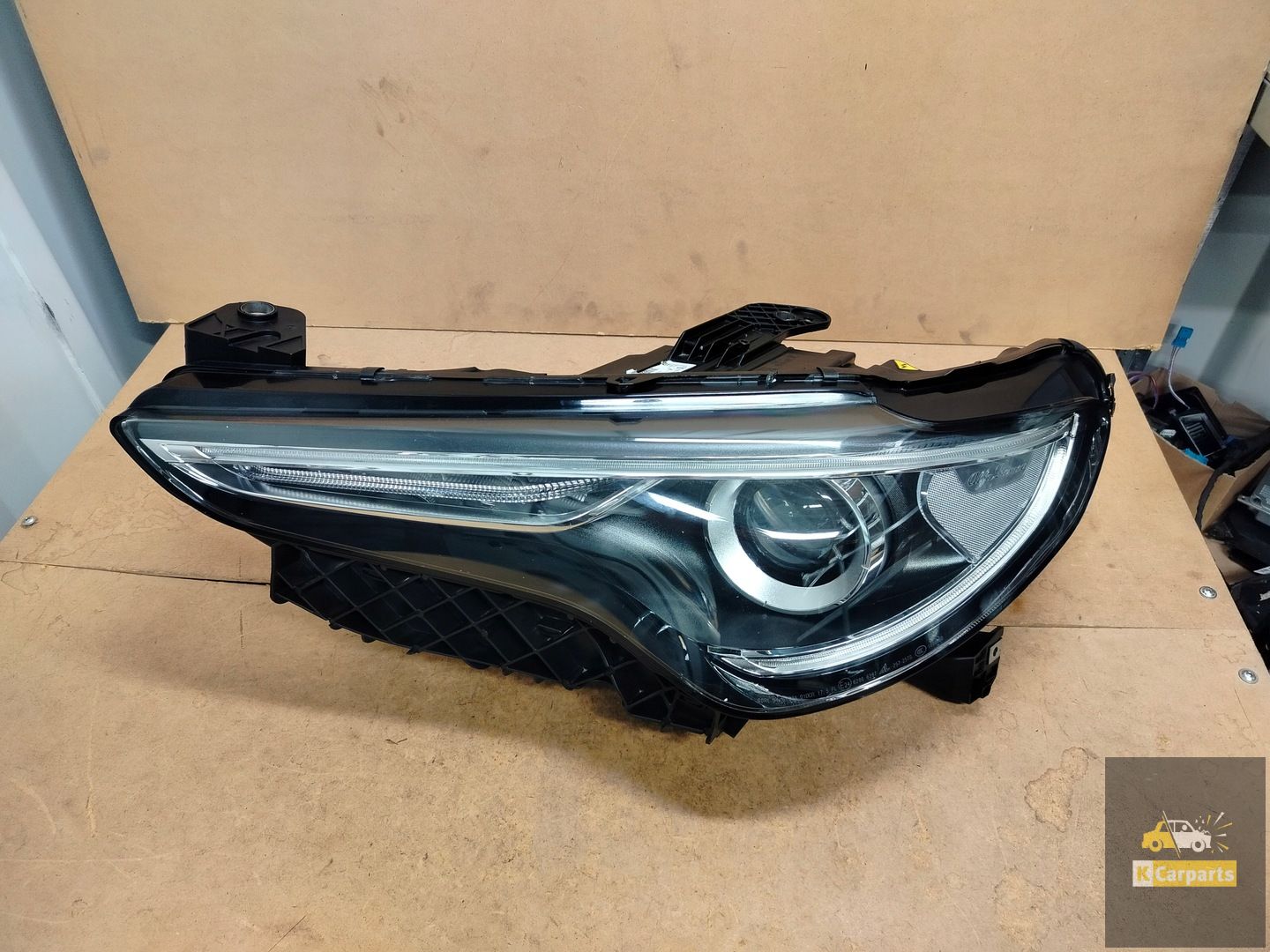 50552987, Alfa Romeo Stelvio Xenonlamp links