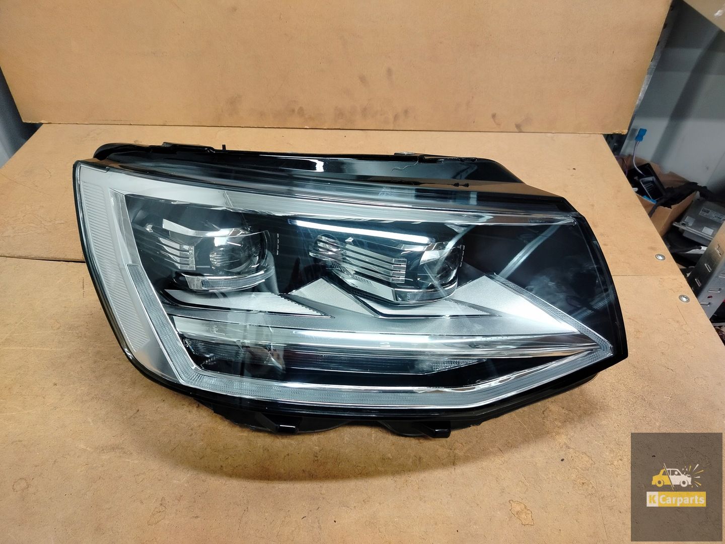 7E1.941.036, Phare LED droit pour VW Transporter T6