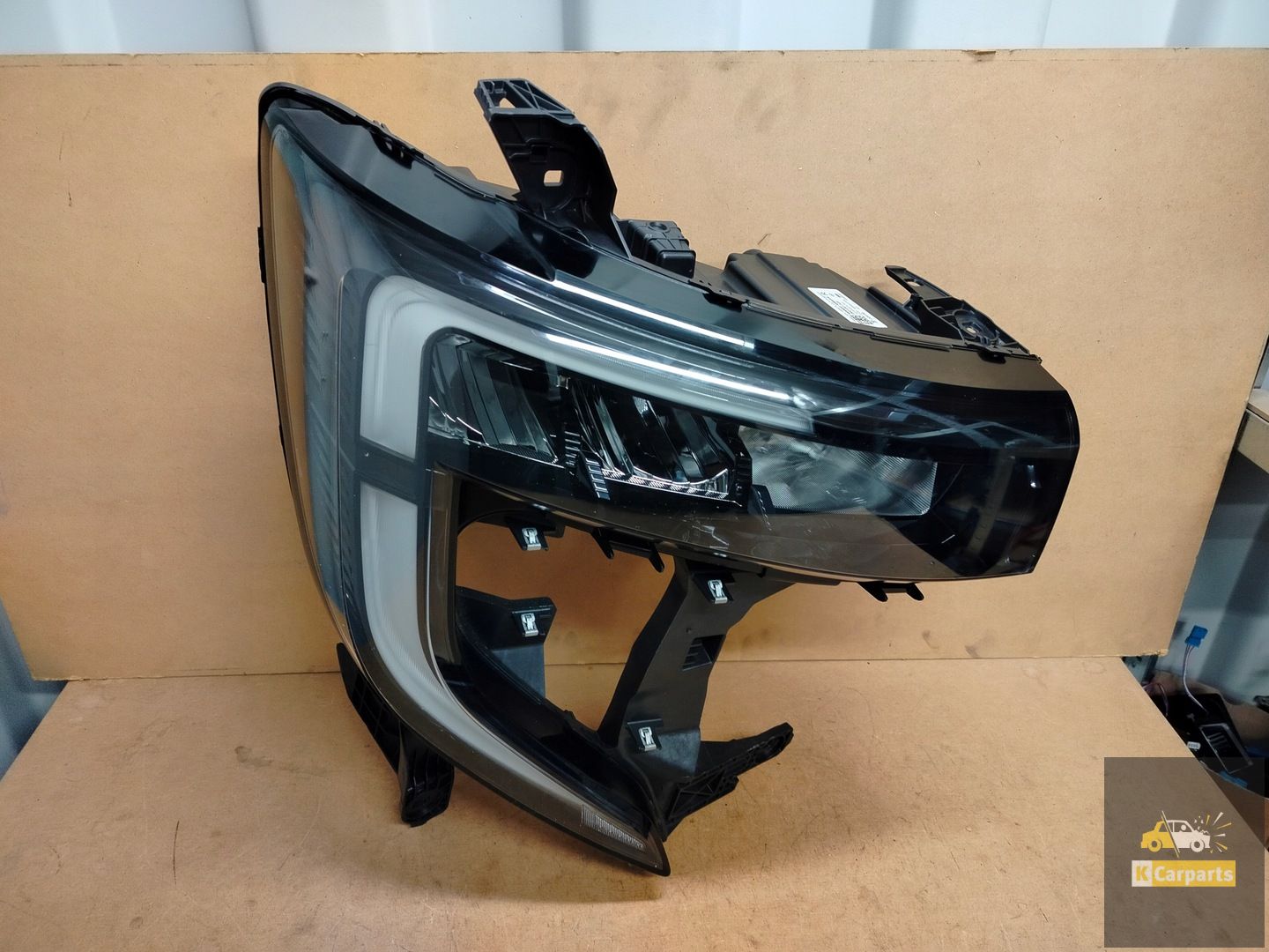 260106174R, Renault Master V rechts licht