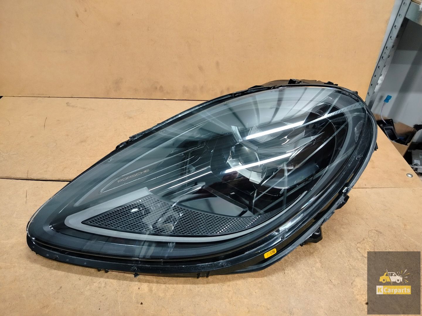 95B.941.015.J, Porsche Macan Lift Volledig Led EXCL ECE RV Linkerlamp Ideaal