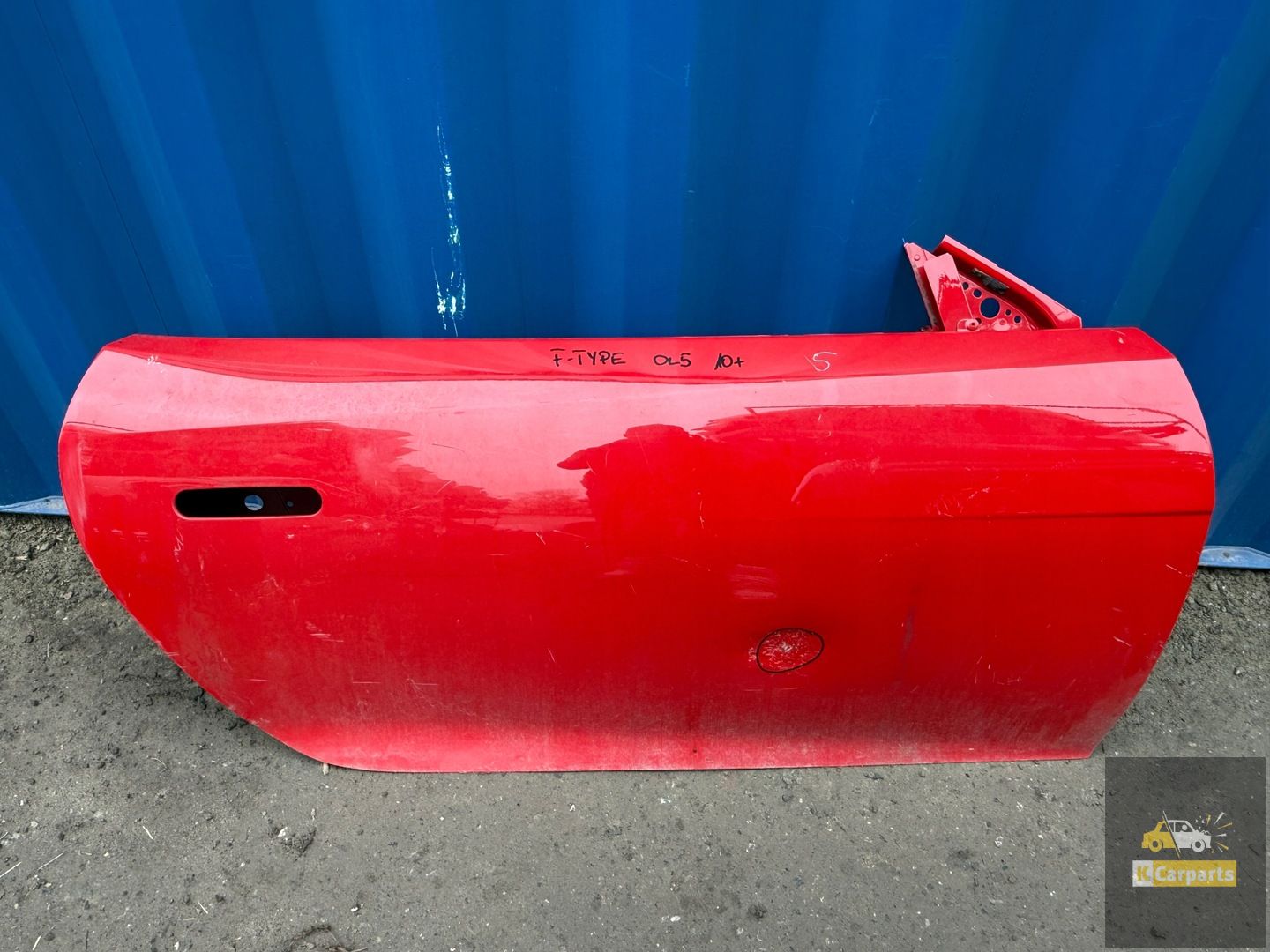 Jaguar F-Type right-hand door