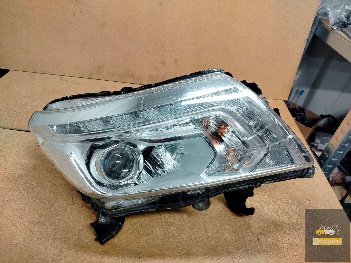 Nissan Navara IV D23 Xenon LED Heldere rechterlamp