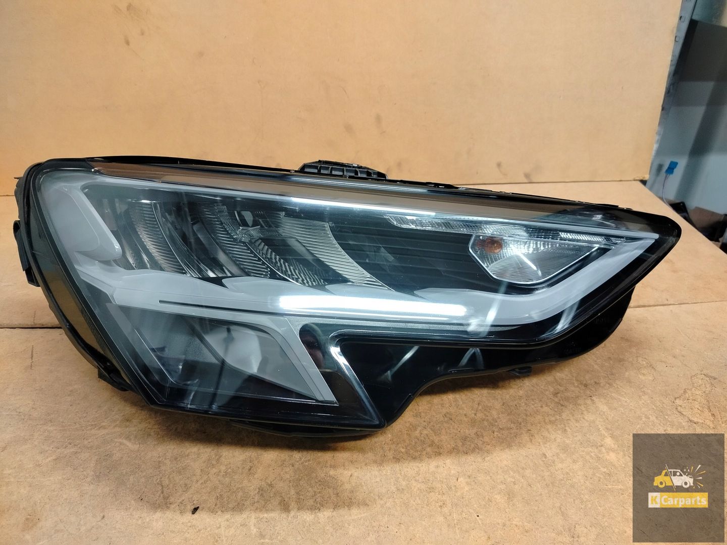 8Y0941012, Audi A3 8Y LED-Rechterlampe