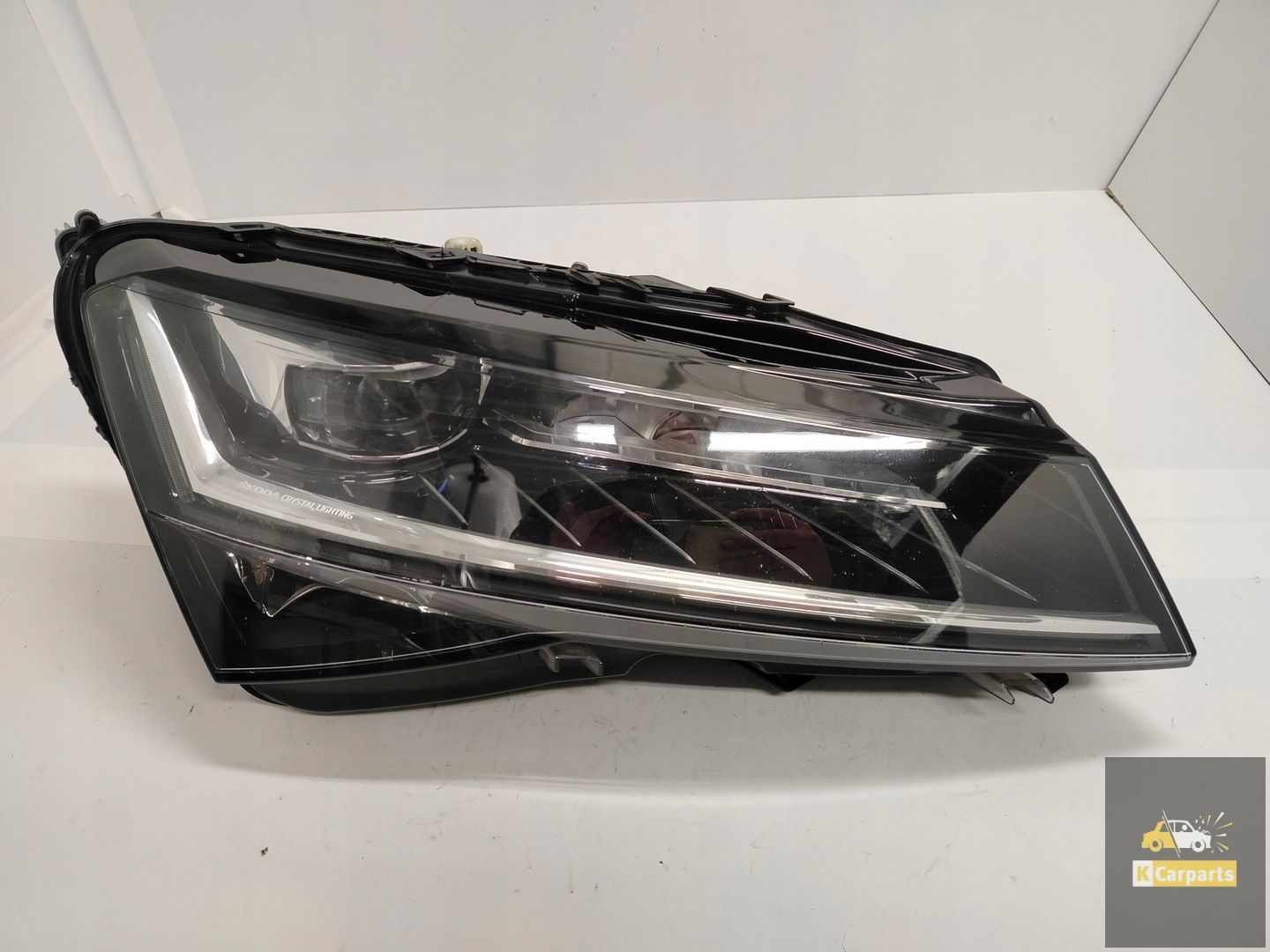 3V1.941.016.D, Skoda Superb III Lift full LED lamp right