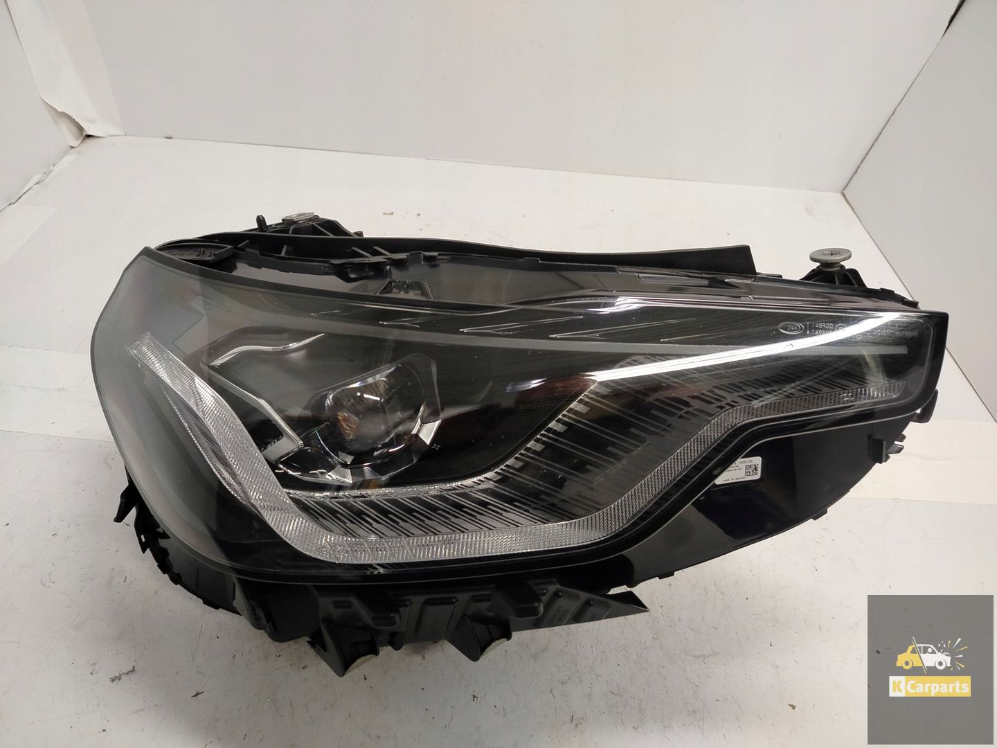 8083636, BMW G42 Voll-LED-Abblendlicht mit adaptivem Schattenwurf rechts
