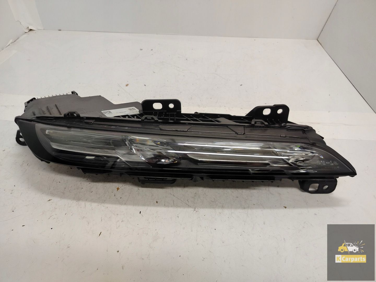 9879936, BMW G70 LED-Tagfahrlicht, Swarovski-Kristall, rechte Lampe, Ideal