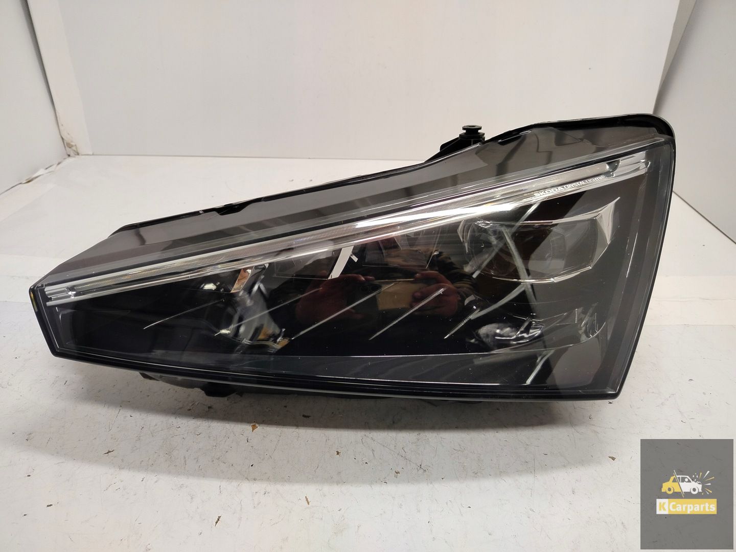 657941015A, Skoda Scala Full LED left lamp Ideal