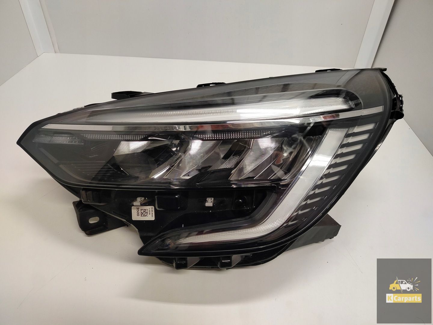 260607647R, Renault Clio V Full Led Zwart linkerlamp
