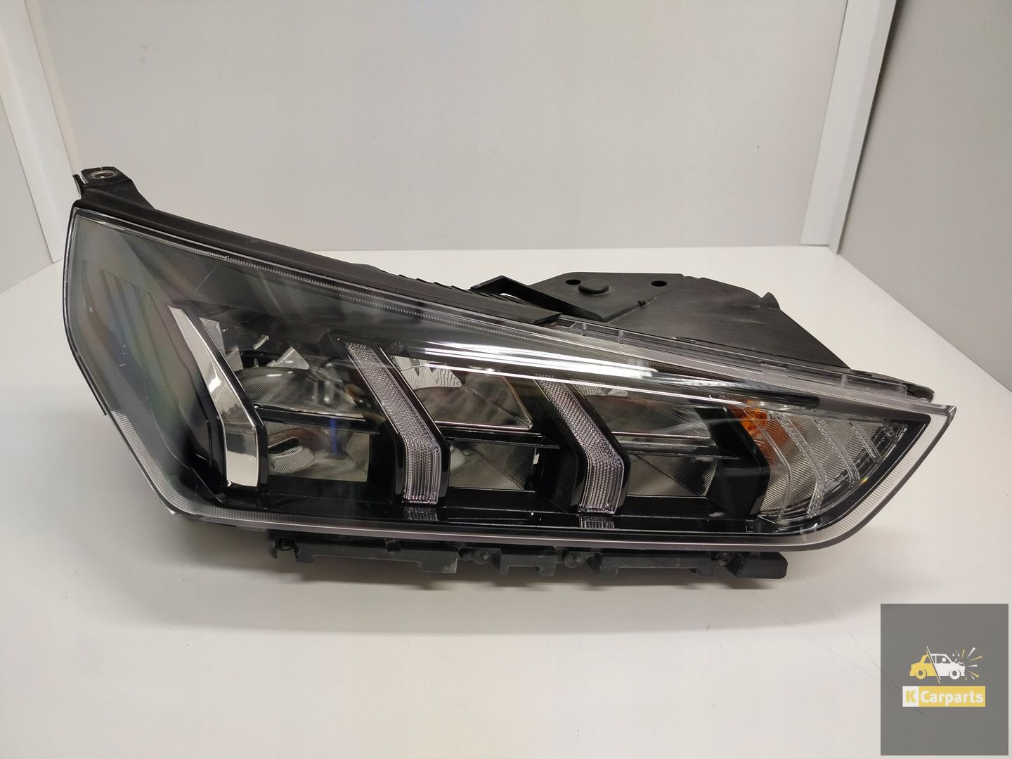 Hyundai Ioniq Lift Volledig Ledlamp rechts Perfect