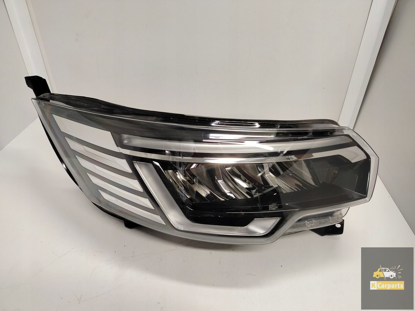 260102899R, Renault Trafic IV Full Led lamp rechts