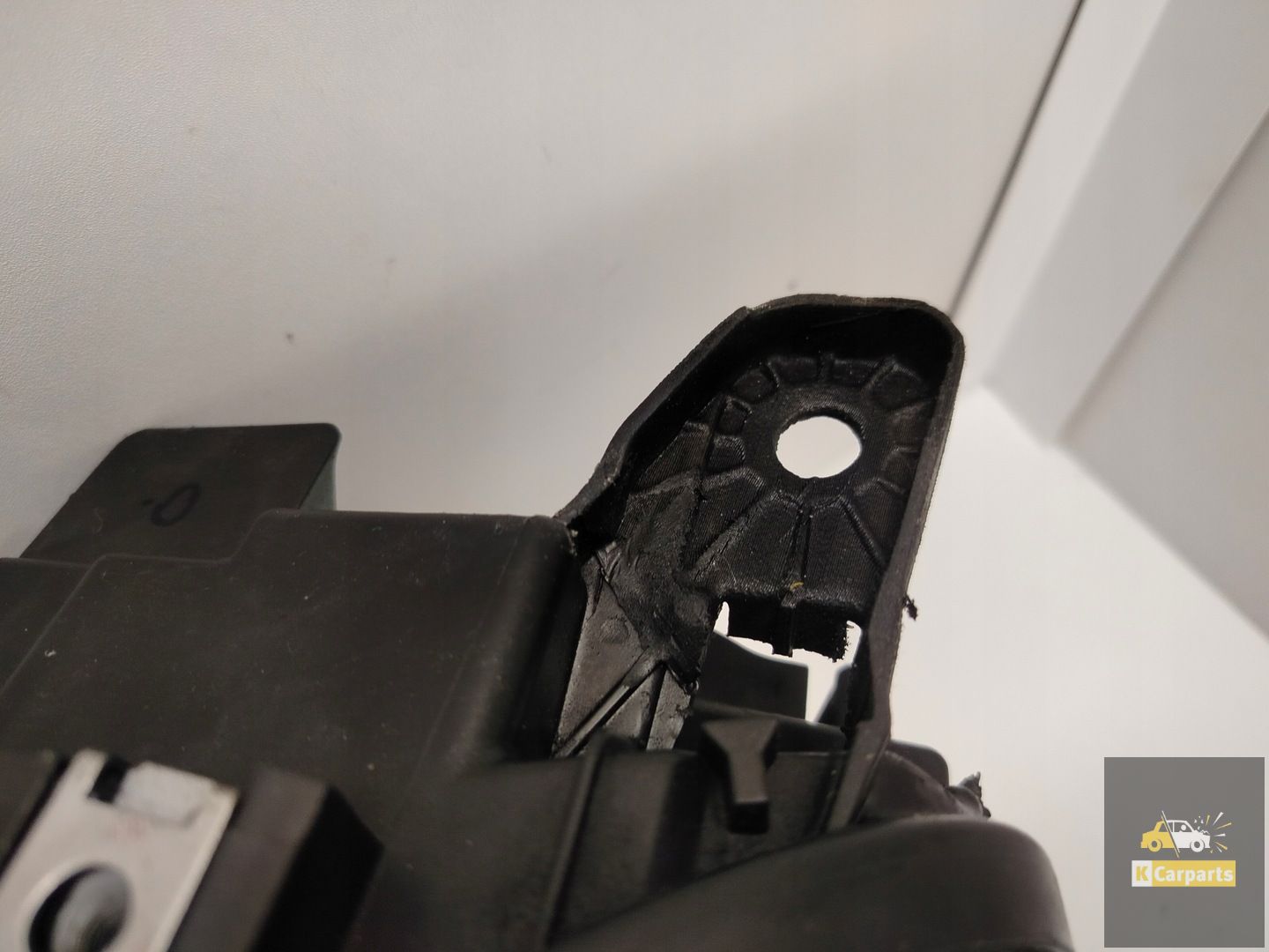 2_695d7043631ca007fca87c58.jpeg