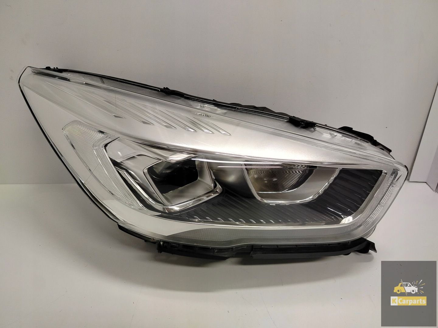 GV41-13W029-CG, Ford Kuga Mk2 Lift Lens Led Helder Zilver Rechterlamp Ideaal