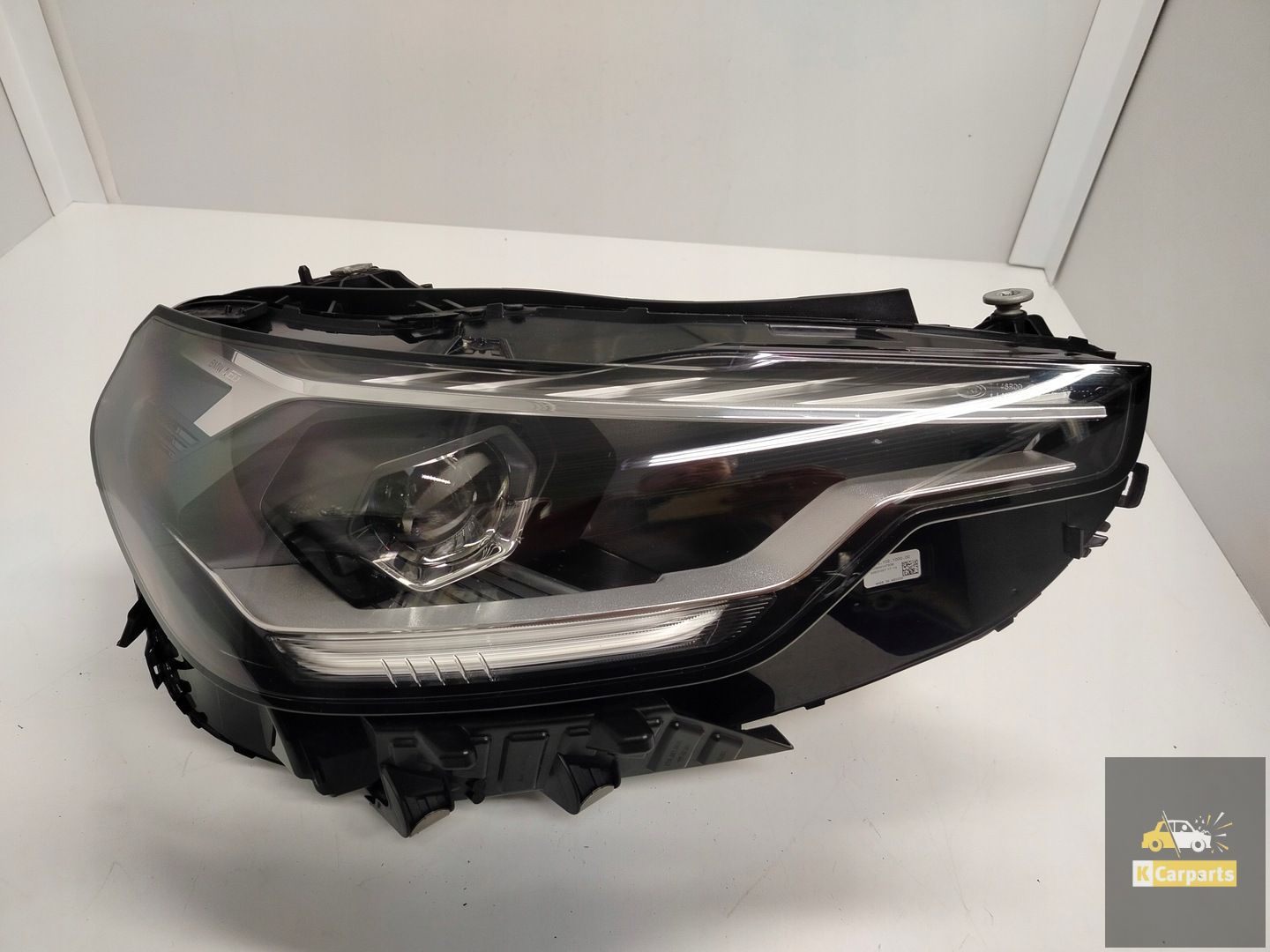 5A320E6, BMW G42 Full led rechterlamp