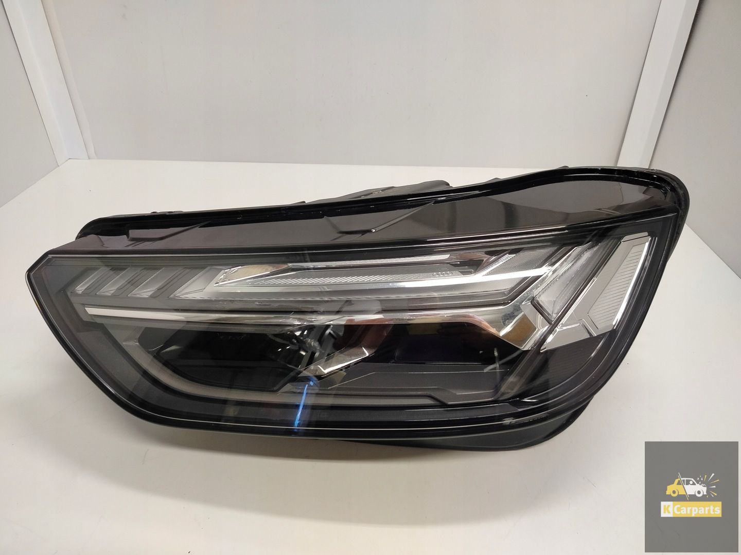 80A.941.035.E, Audi Q5 II 80A Linkerlicht hefmatrix