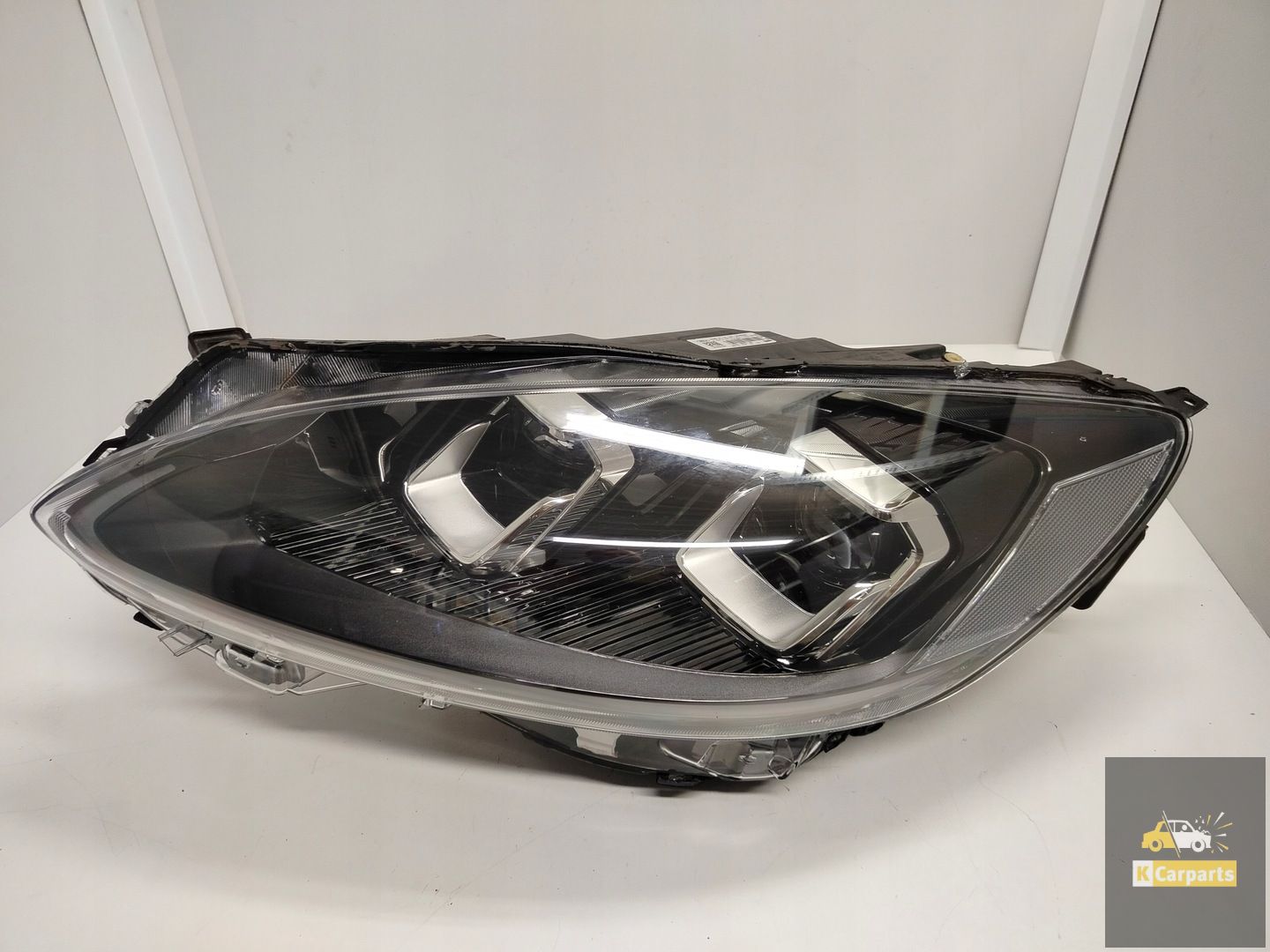 LV4B-13E017-AK, Ford Kuga MK3 Volledig Ledlamp met 2 lenzen links