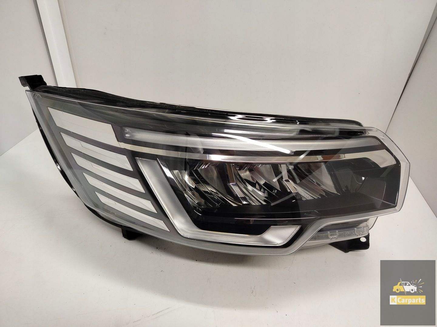 260102899R, Renault Trafic IV Full Led lamp rechts