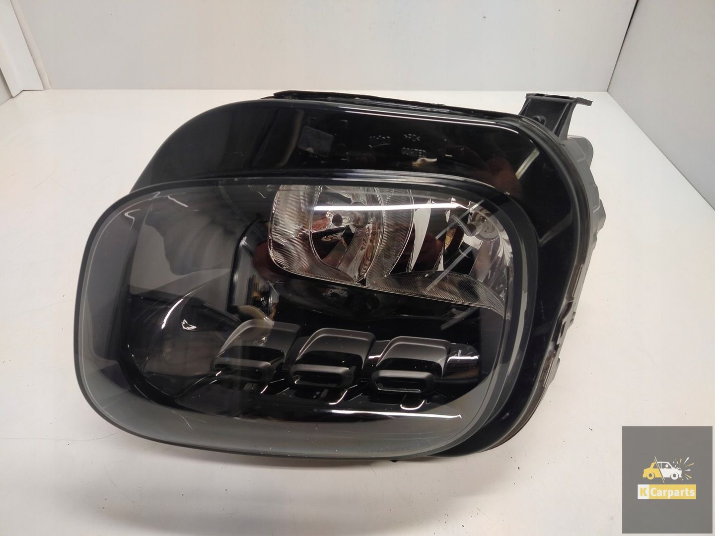 13468642, Citroën C3 Aircross linkerlamp