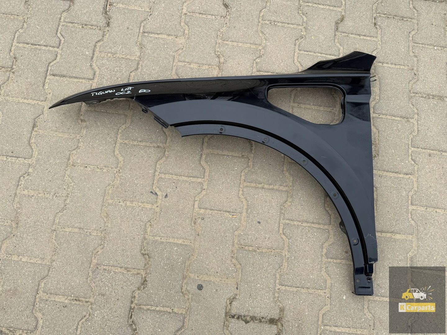VW Tiguan II Lift Hybrid linkervoorvleugel