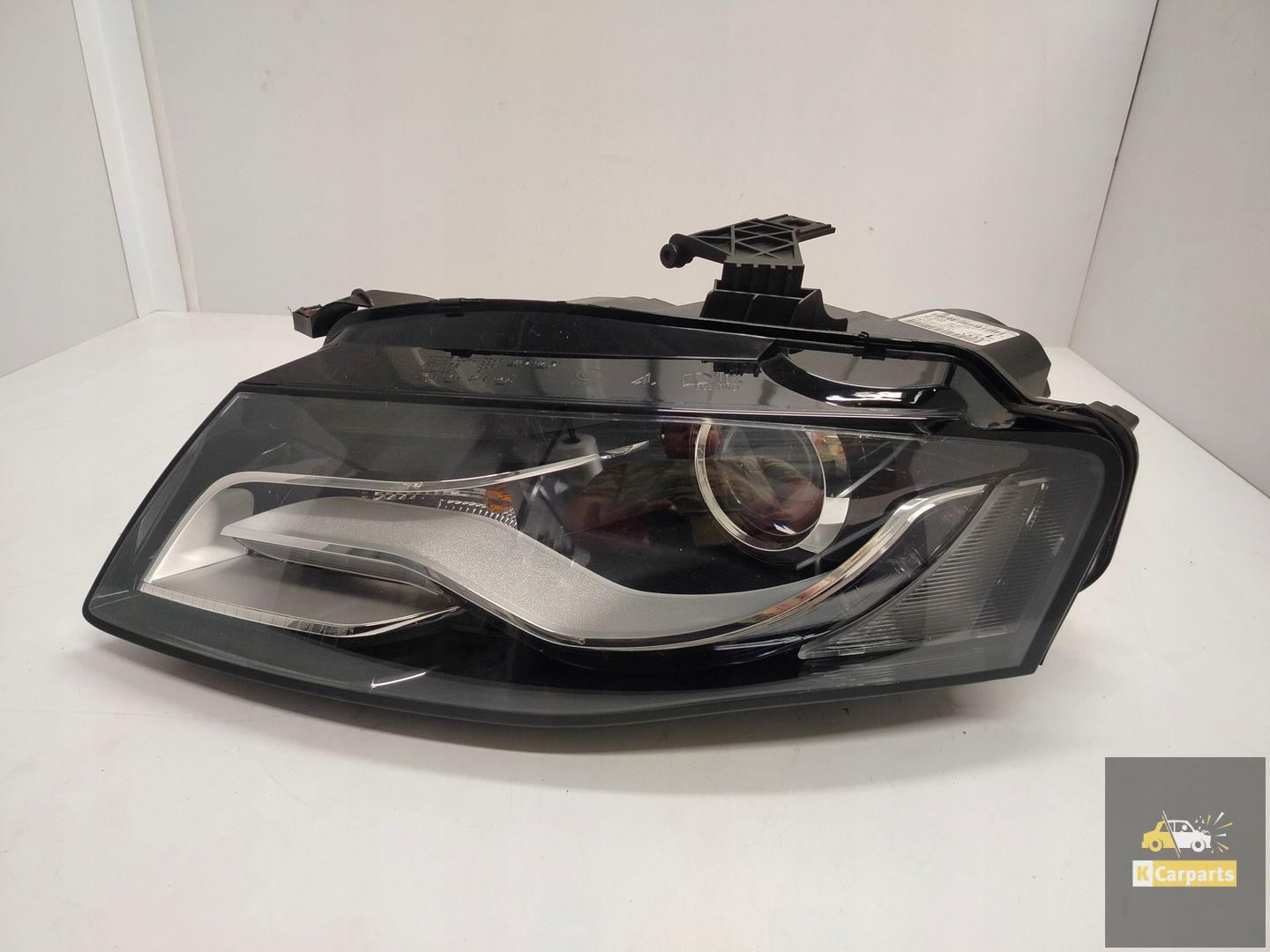 8K0941029AJ, Audi A4 B8 8k0 Xenon No Torsion left lamp Perfect