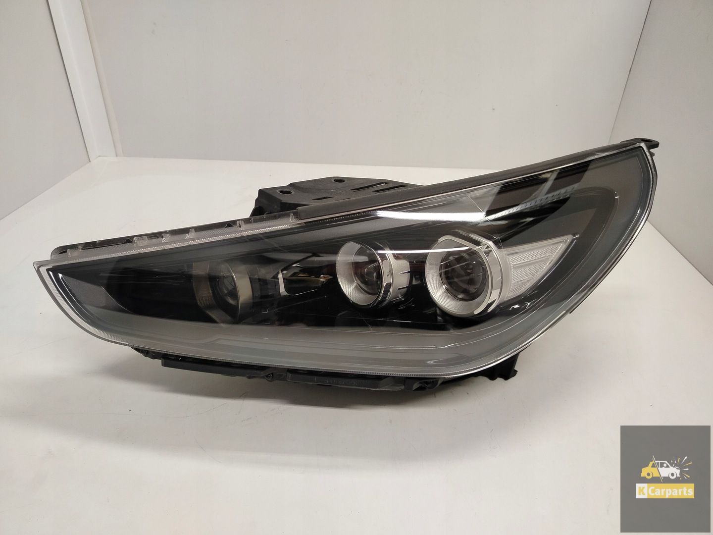 92101G4120, Hyundai i30 III Full Led Zwart N lamp links