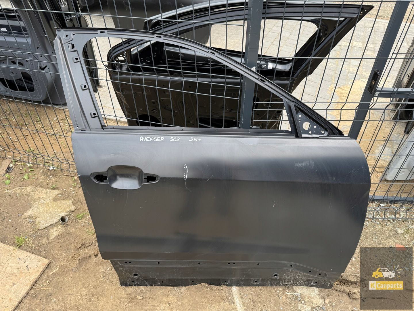 Jeep Avenger rechter voordeur nieuw origineel
