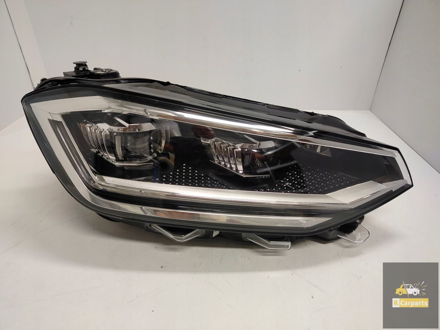 517941060A, VW Sportsvan Lift Komplette LED-Lampe Rechts Perfekt NEU