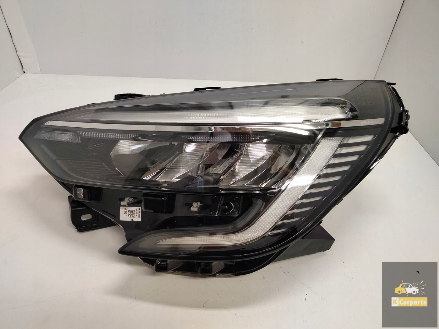 260607647R, Renault Clio V Full Led Zwart linkerlamp