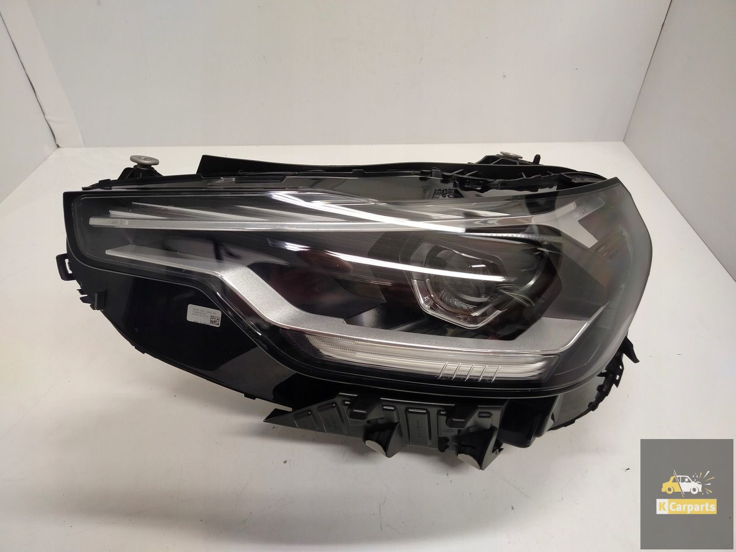 5A03E31, BMW G42 Full Led lamp links