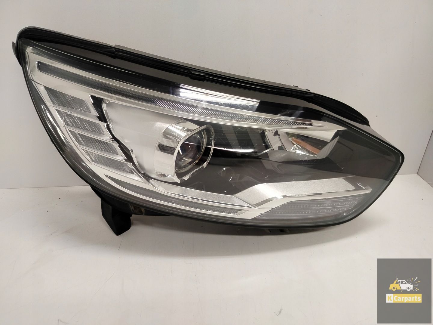 260101685R, Renault Scenic IV LED lampglas rechts