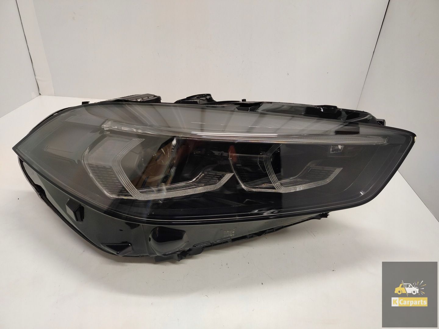 8082628, BMW F40 Full Led Adaptief Schaduwlamp rechts