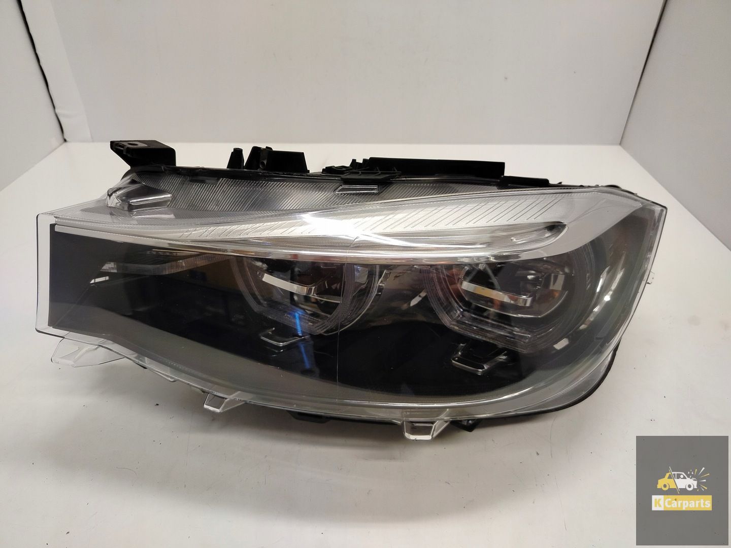 9448179, BMW F34 Lift Full Led Adaptive Schaduwlamp links