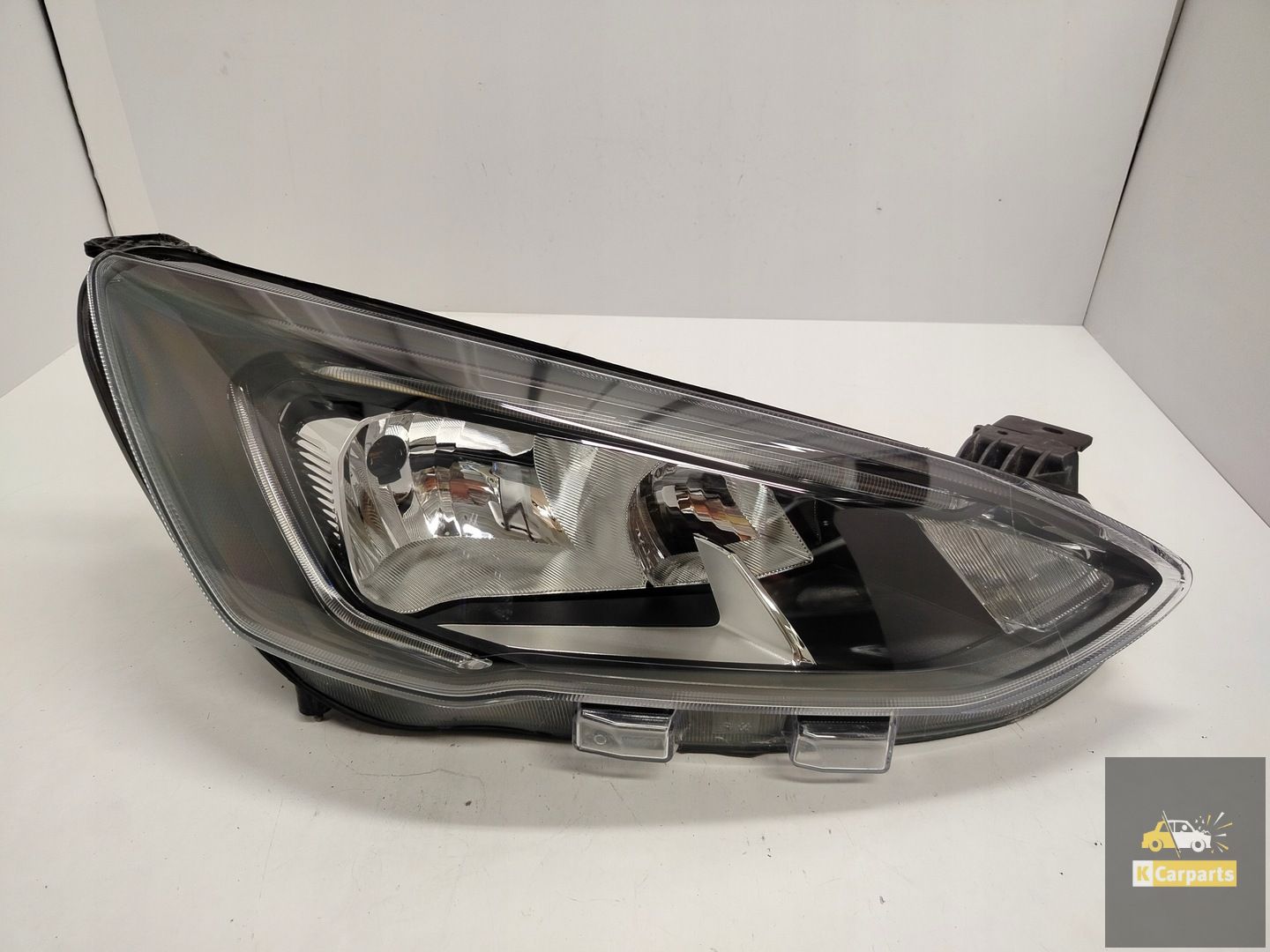 JX7B-13W029-CE, Ford Focus MK4 H7 LED Donker Zwart rechterlamp
